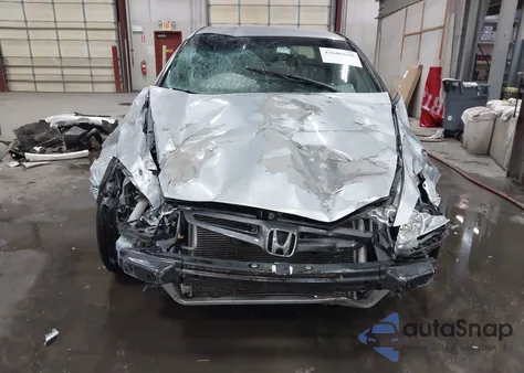 2003 Honda Accord 2.4 Lx из США, поврежденный, VIN JHMCM56323C010143